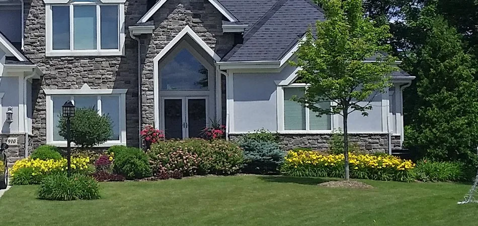 This homeowner's property services as a prime example of the results Brookfield, Elm Grove, WI residents can expect from the full service package offering from Beautiful Blooms, LLC.